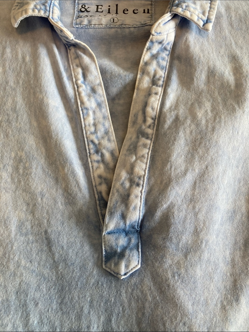 Frank & Eileen Washed Light Blue Patrick Pullover - Picture 5 of 6